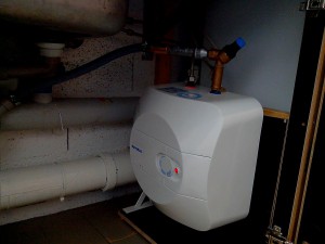 Installation Boiler Domotec 10 L  